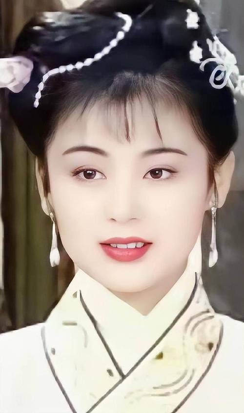 222间房主播跳舞 手枪与玫瑰
